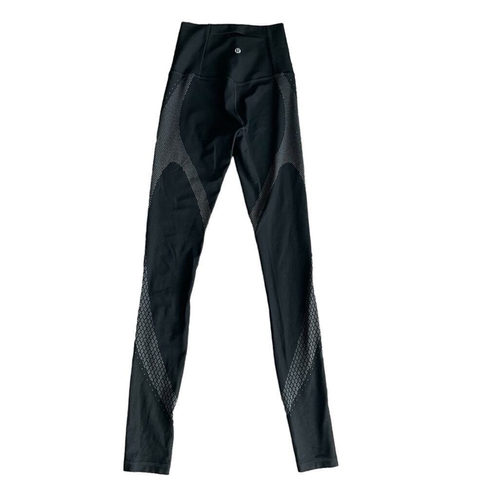 Lululemon Mapped Out High-Rise Tight 28" Black Leggings Glacier Gray Size 4